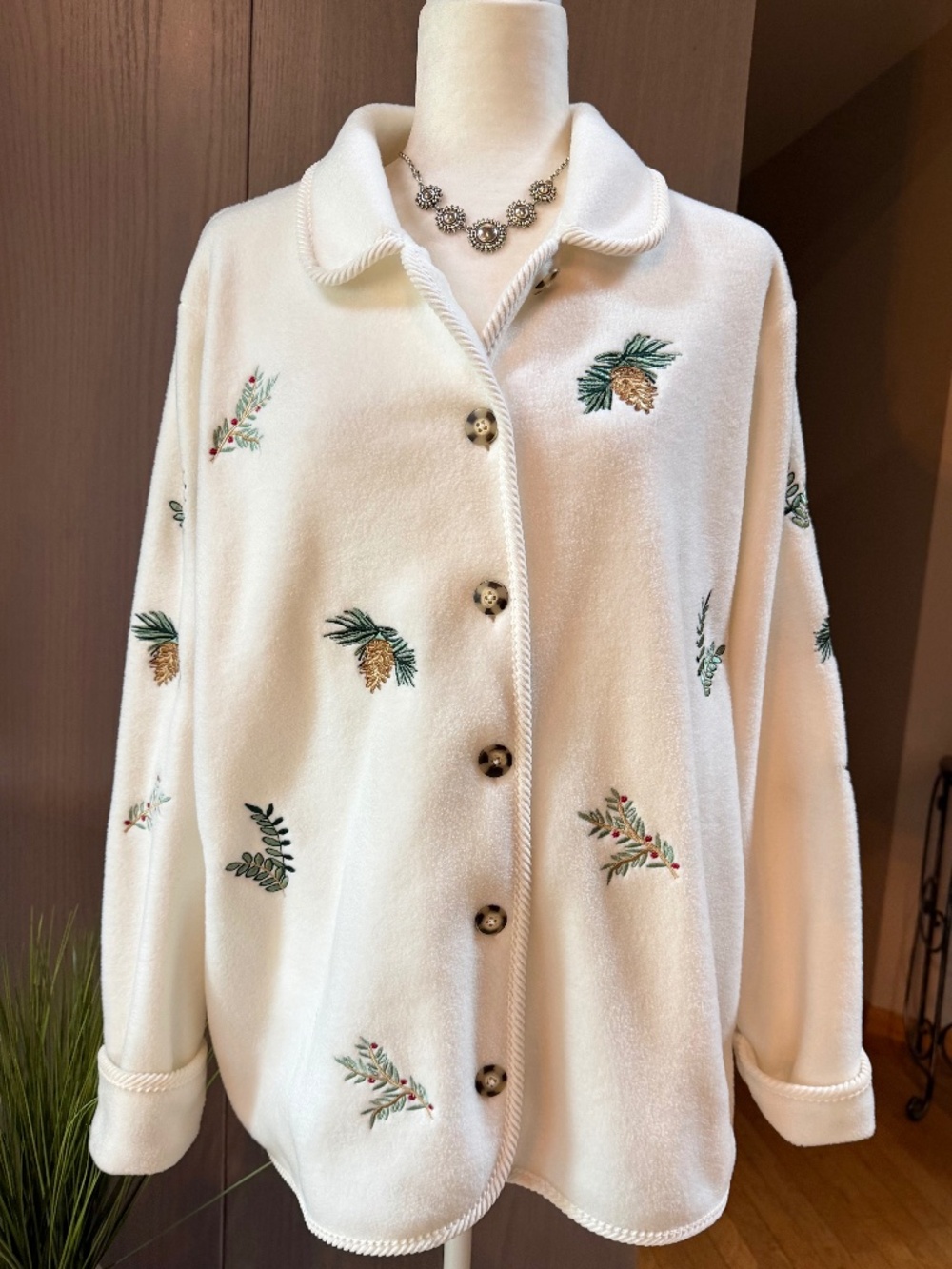 Holiday Lodge Embroidered Fleece Evergreen 2X *NEW*